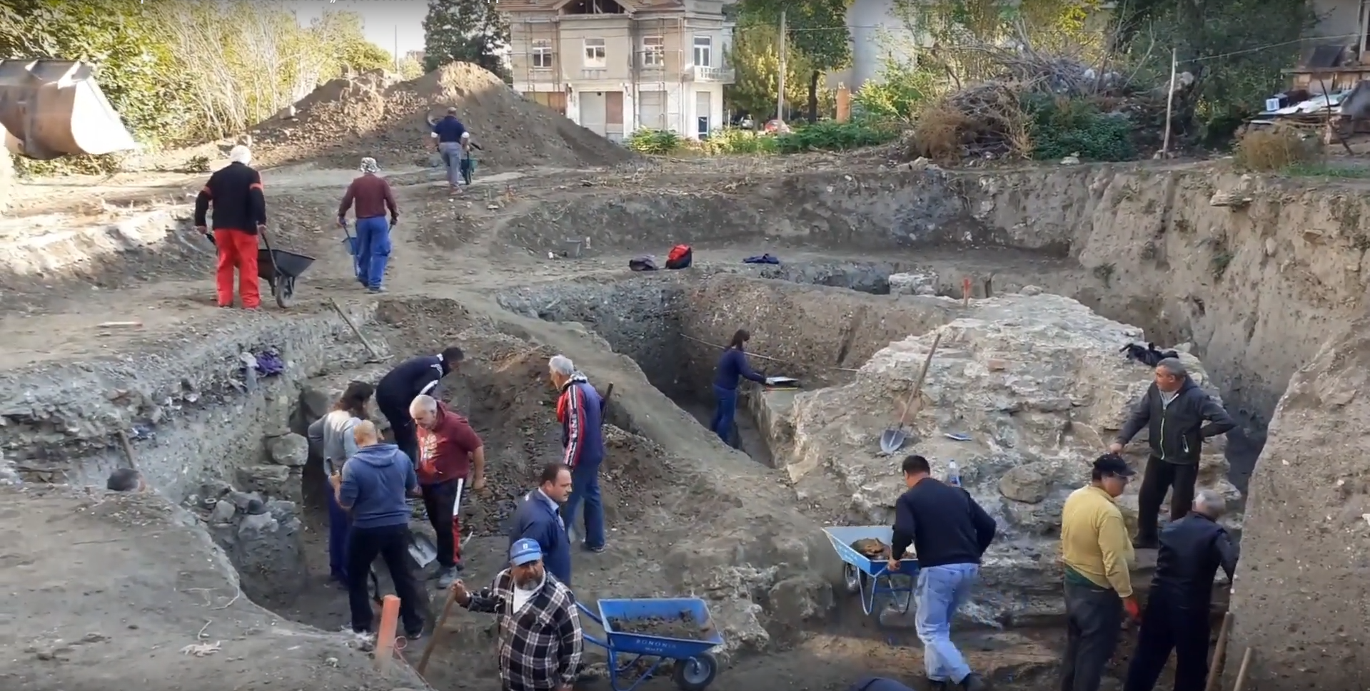 Разкопки на крепостната стена на „Бонония“ във Видин