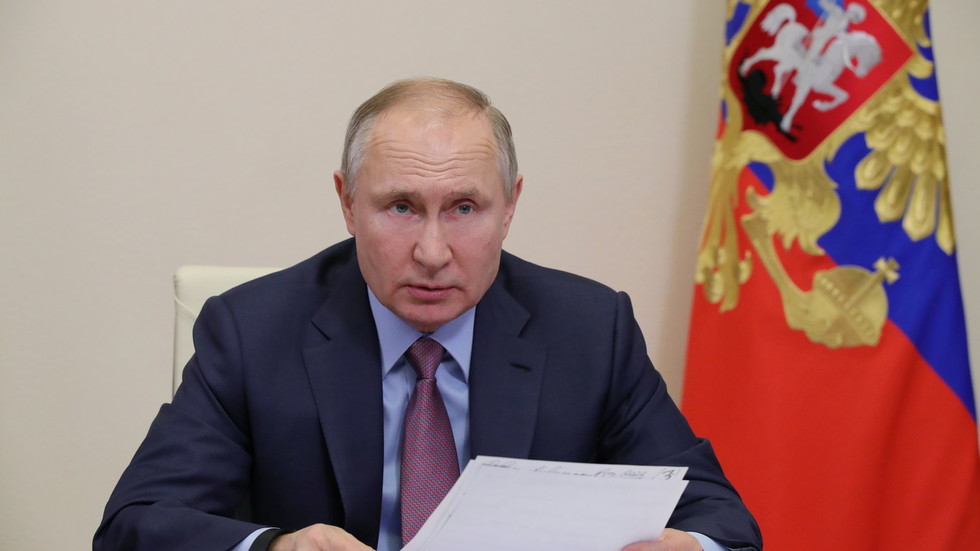 Путин: Противниците на Русия залагат на жадни за власт хора – видео