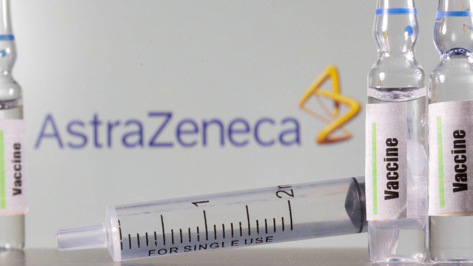 AstraZenica обяви ново закъснение на доставките за ЕС