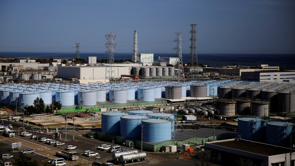 Япония планира да излее в морето над 1 млн.  т. радиоактивна вода от АЕЦ  „Фукушима 1“