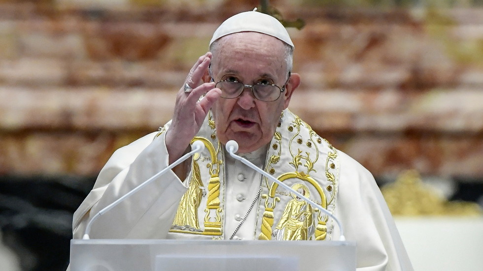 Папа Франциск заклейми харченето на пари за оръжия във време на пандемия – видео, обновена
