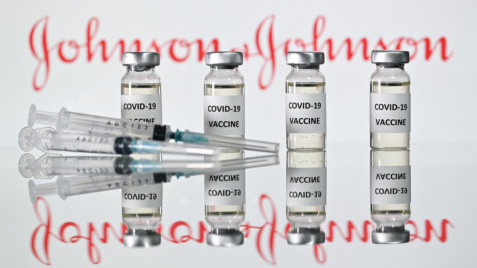 ЕС включва предупреждение за съсиреци в листовката за ваксината на „Янсен“