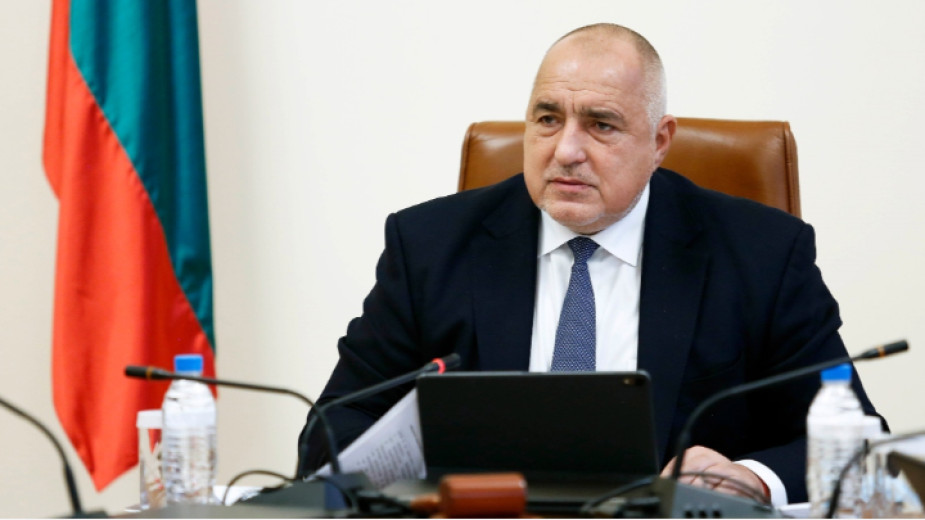 Борисов депозира оставката на правителството