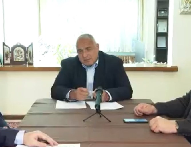 Борисов: Радев бави втория мандат, за да продължат „задкулисните“ преговори – видео