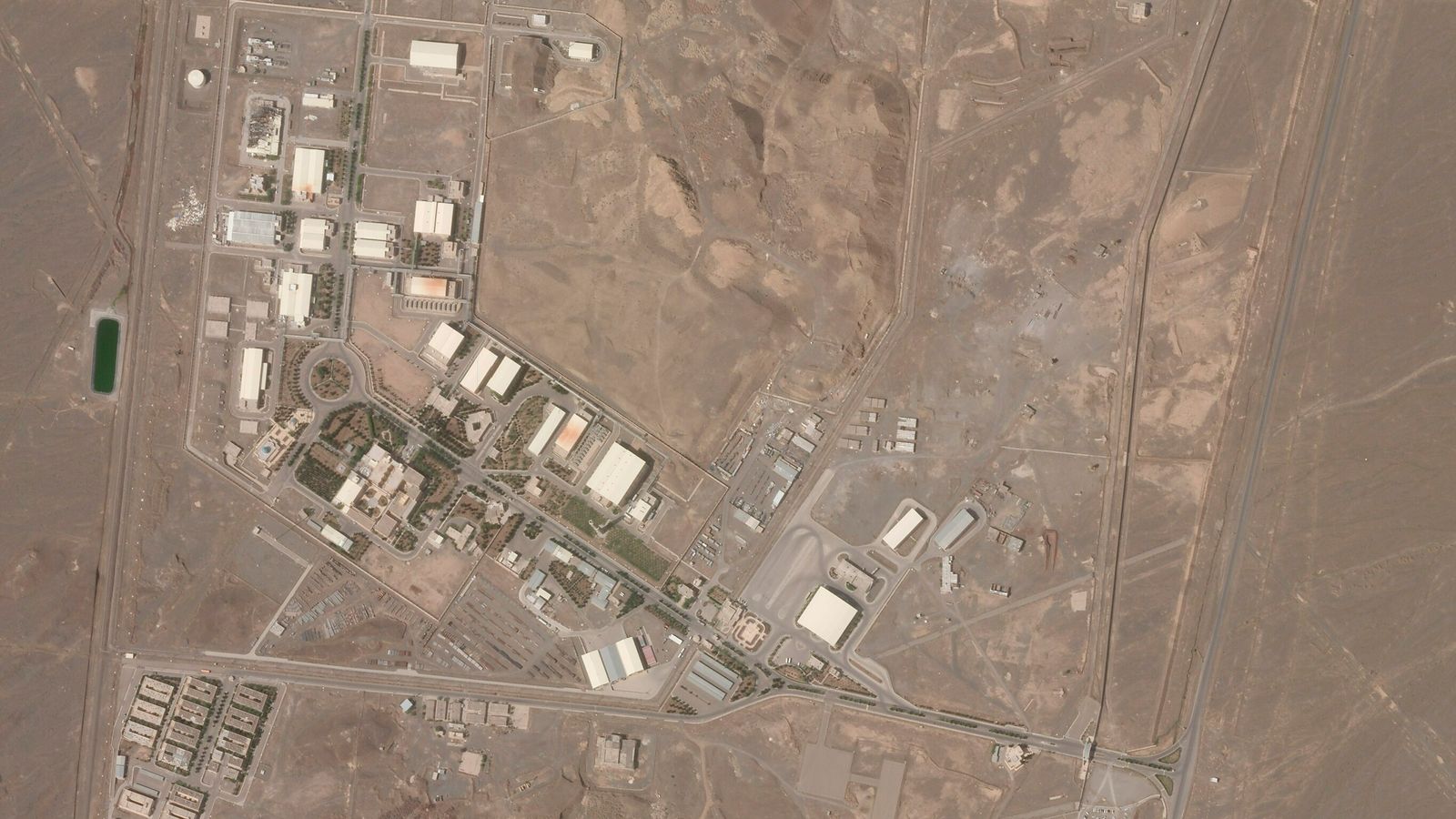 Израел е извършил кибератака срещу иранския ядрен обект в Натанз – снимки, видео