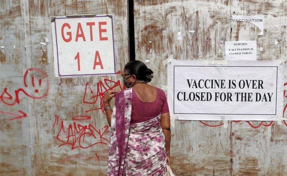 Индия регистрира над 4000 починали от новия коронавирус за втори пореден ден