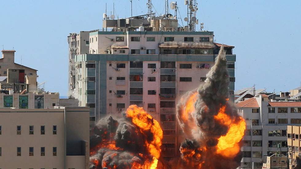 Най-малко 6 убити и 8 ранени при нови израелски удари по ивицата Газа – снимки, видео