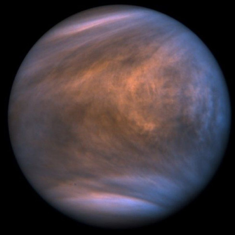Облаците на Венера са прекалено сухи, за да поддържат живот