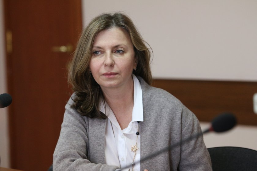 Ивелина Димитрова, от квотата на президента, подаде оставка като член на СЕМ