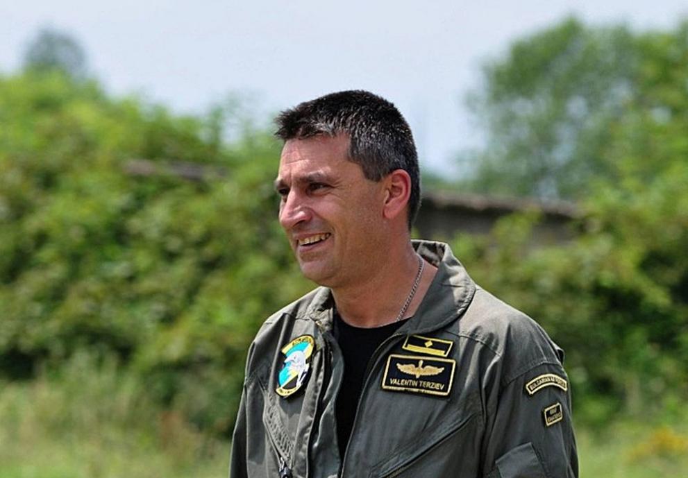 При издирвателната операция се установи, че пилотът на изтребител МиГ-29 майор Валентин Терзиев е загинал