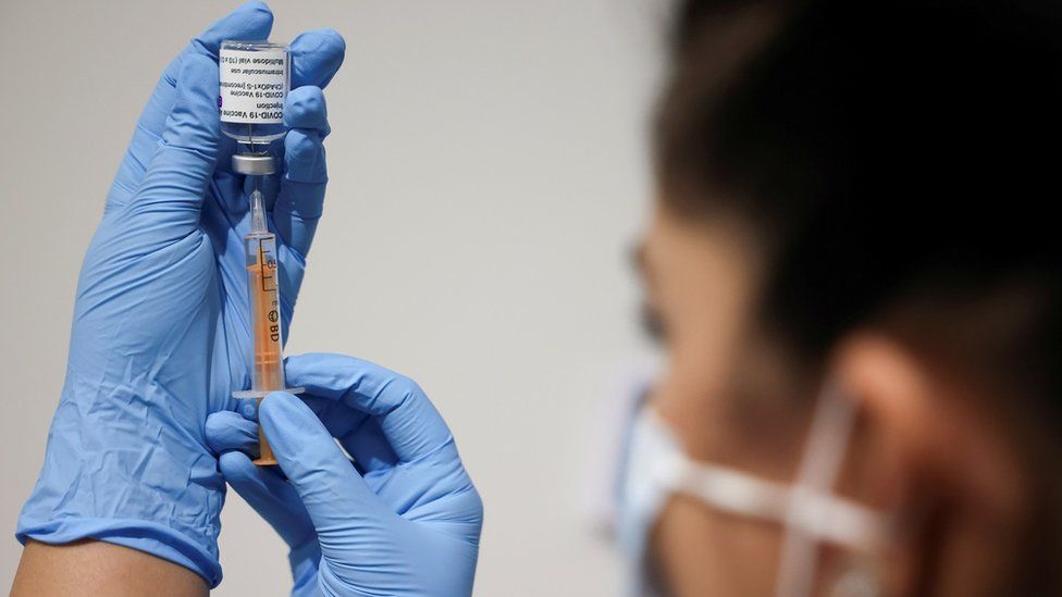 До края на юли 70% от гражданите на ЕС ще са получили по една доза ваксина
