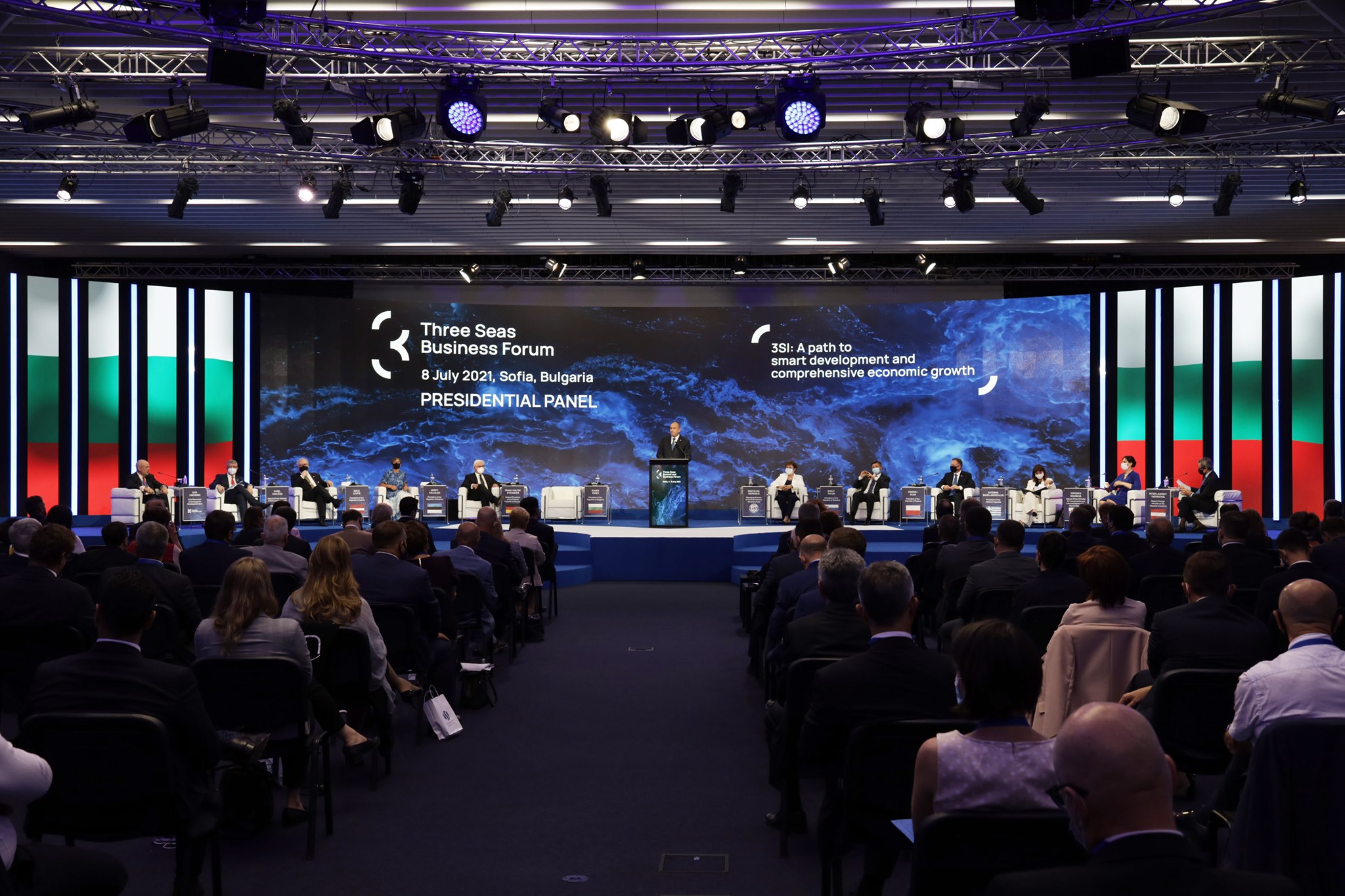 Шестата среща на върха на инициативата „Три морета“ в София