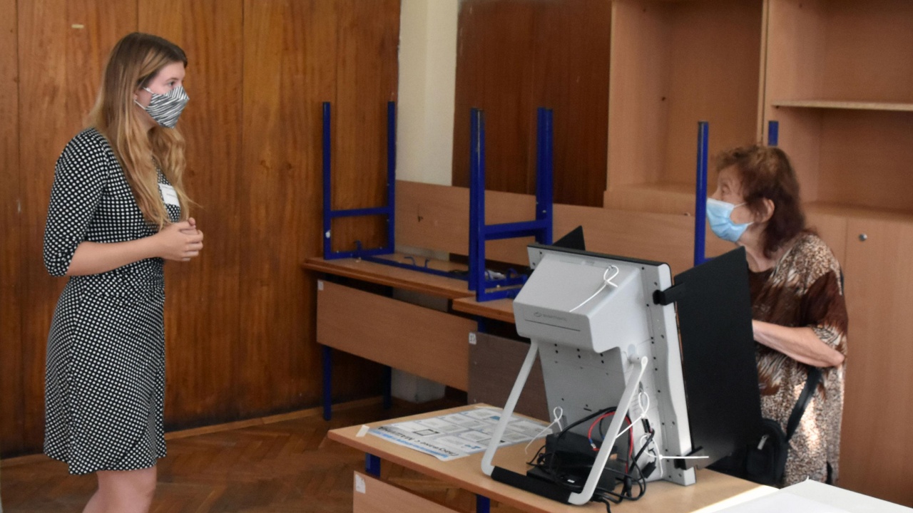 С 45 процента избирателна активност приключиха изборите в село Арчар