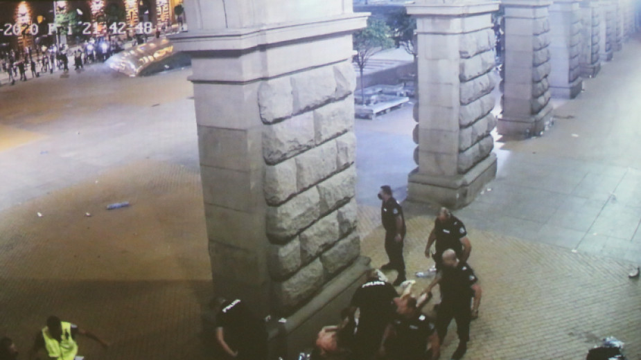 ИТН, ДБ: Отговорността за полицейското насилие над протестиращите е на Борисов
