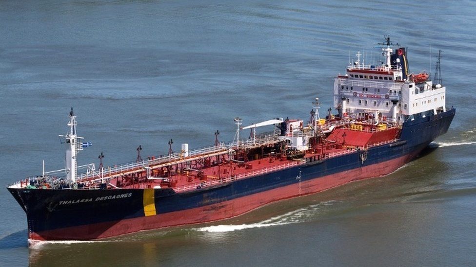 САЩ обвиниха Иран в отвличането на кораб край бреговете на ОАЕ – снимки