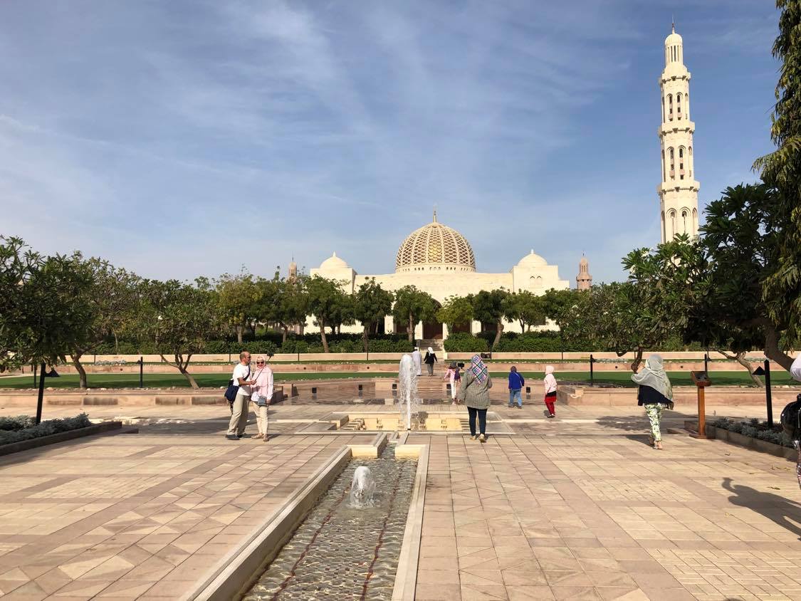 Голямата джамия в Мускат, Оман – снимки
