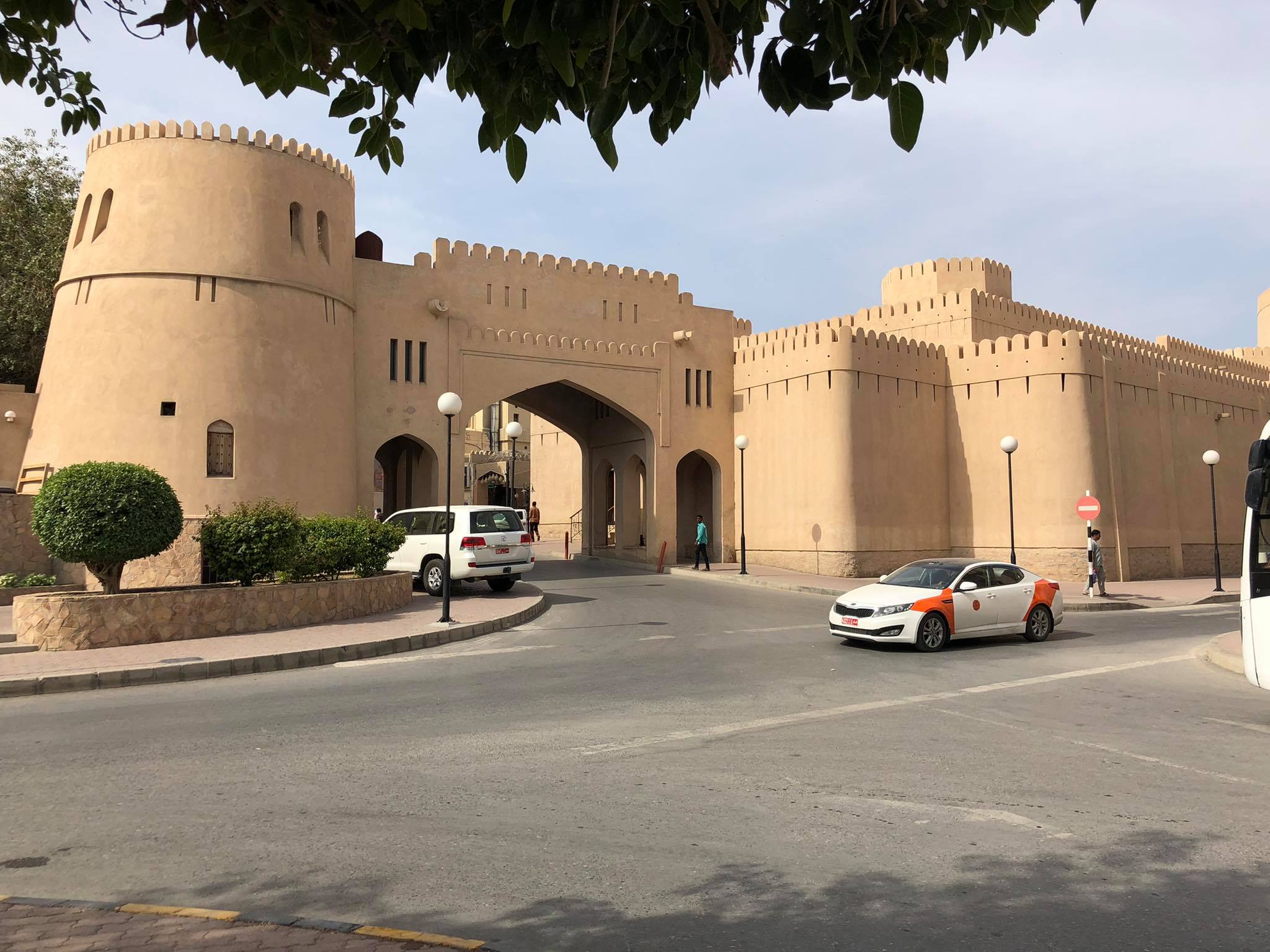 Крепостта в Низва, Оман – снимки