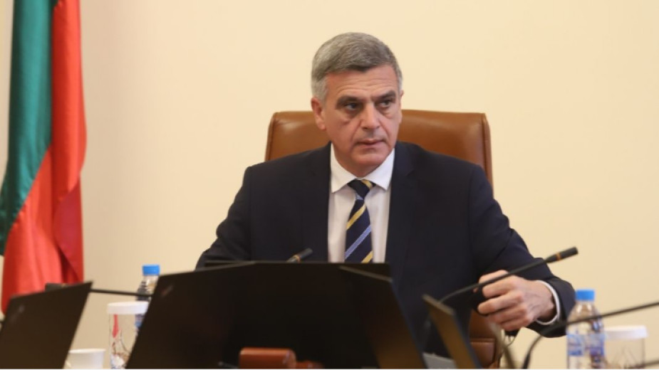 Стефан Янев: Връзката между партиите и гражданите трябва да е ясна и ефективна