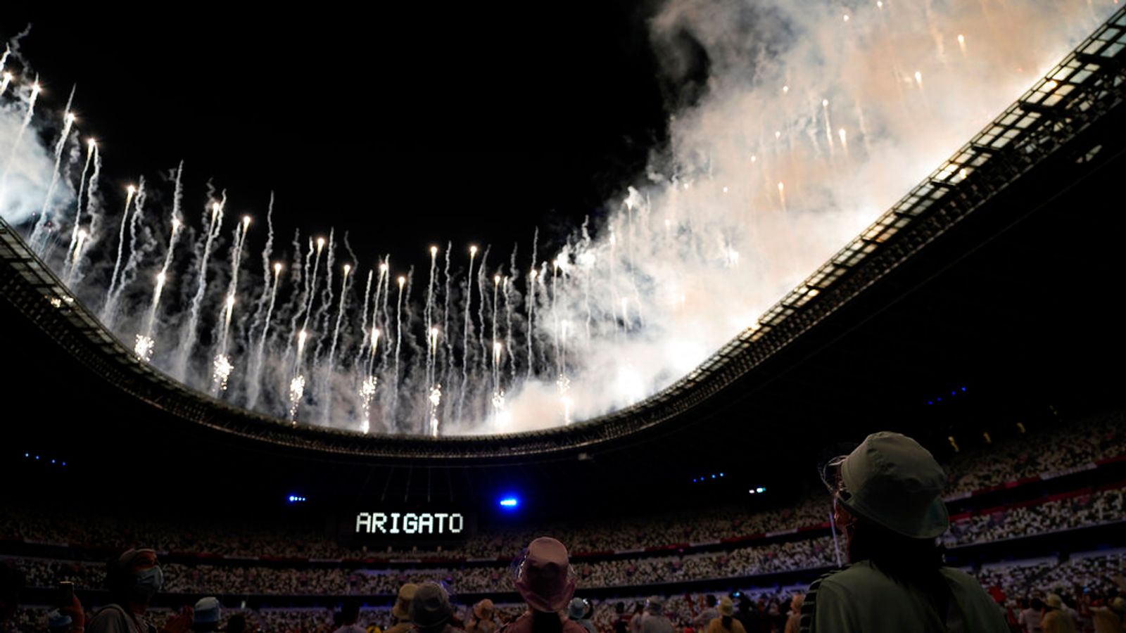 Олимпийските игри в Токио бяха закрити с красива церемония – снимки, видео