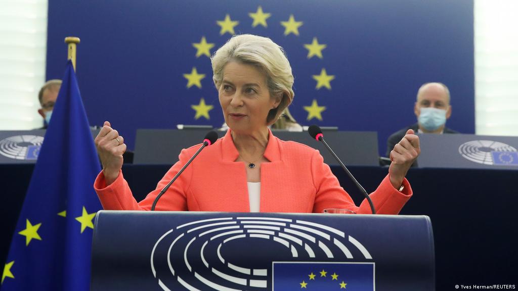 Урсула фон дер Лайен: ЕС се нуждае от политическа воля, за да гради отбранителна политика