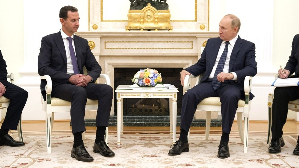 Путин е разговарял с Асад в Москва
