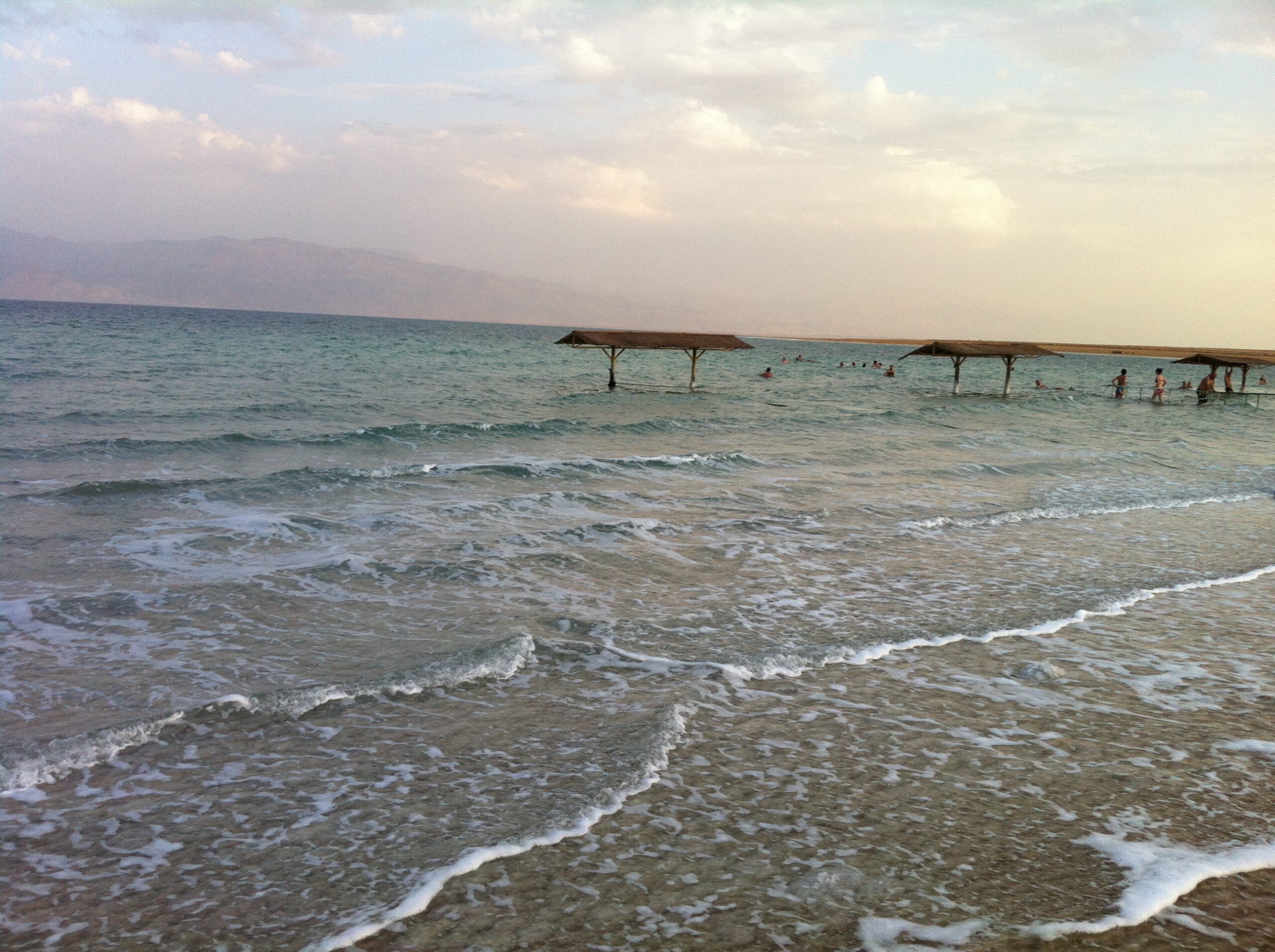 Изчезващото Мъртво море – снимки