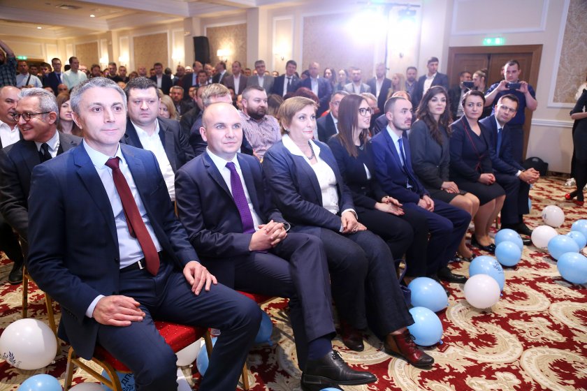 Мустафа Карадайъ и Искра Михайлова са кандидатите на ДПС за президент и вицепрезидент