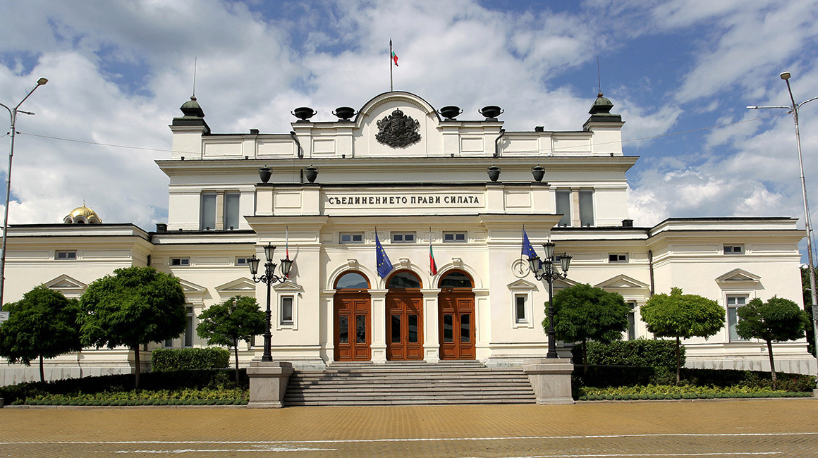 Парламентът удължи срока на диференцирания ДДС до края на 2022 г.