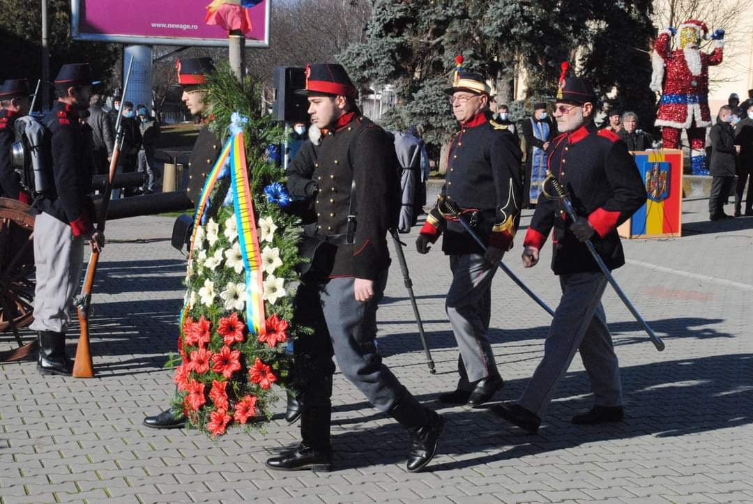 Кметът на Видин беше гост на тържествата в Калафат по случай националния празник на Румъния – снимки