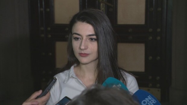Лена Бориславова: Tемата за РСМ ще мине задължително през парламента