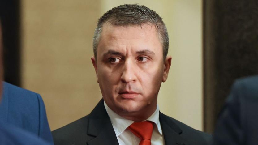 Министър Николов ще бъде домакин на регионална среща за енергийна сигурност