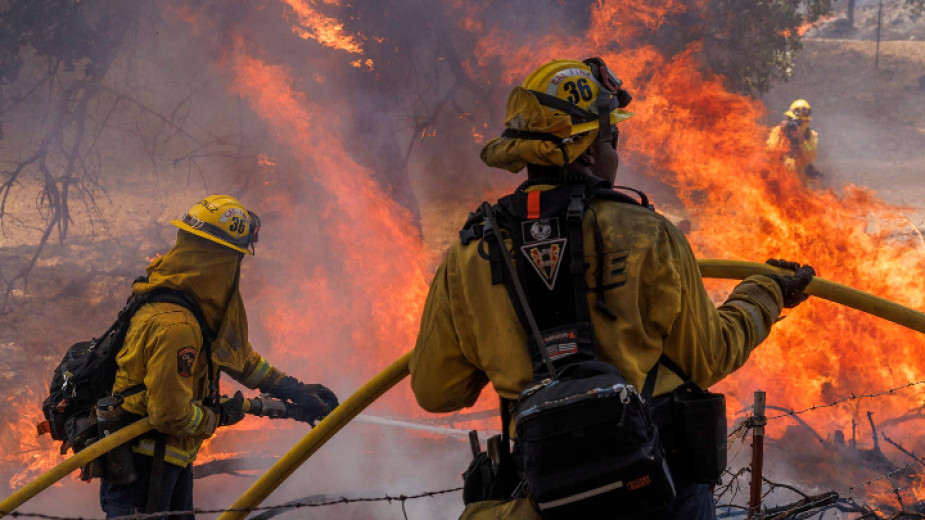 Екстремни жеги в САЩ, мащабен пожар в Калифорния