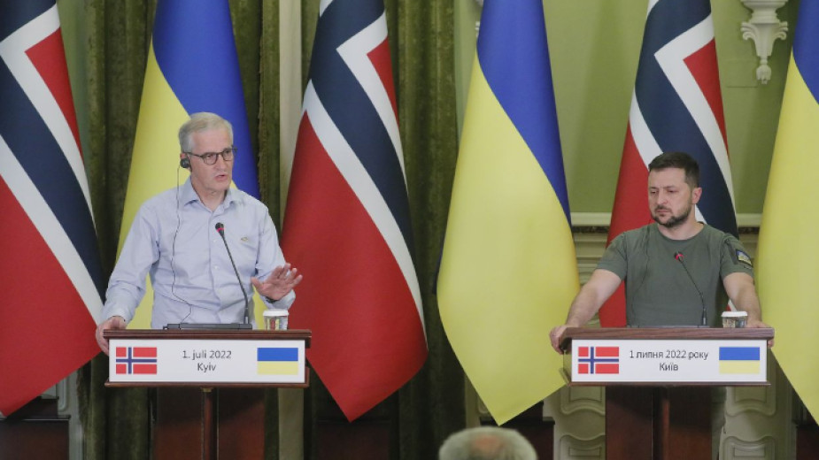 Норвегия обеща на Украйна 1 млрд. евро помощ