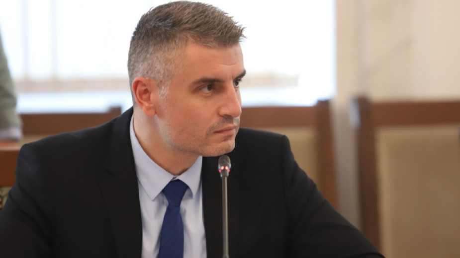 ПП държат Асен Василев да е кандидат-премиер
