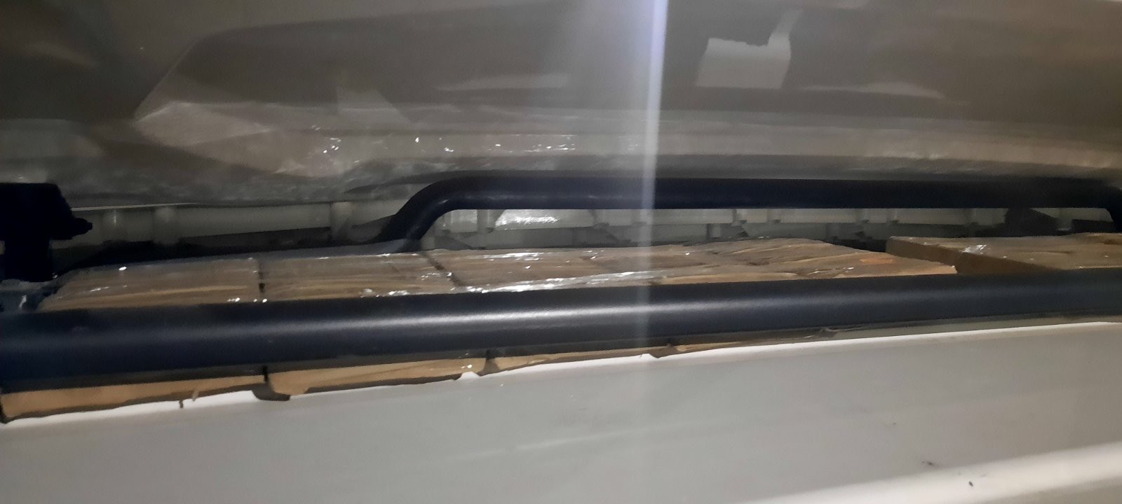 10,7 кг. кокаин в камион с кучешка храна откриха на Дунав мост 2