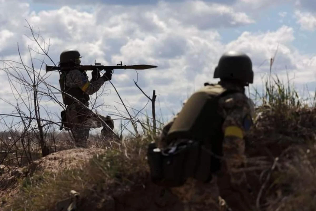 Украинската армия си е върнала контрола върху десетки селища в Донецка област