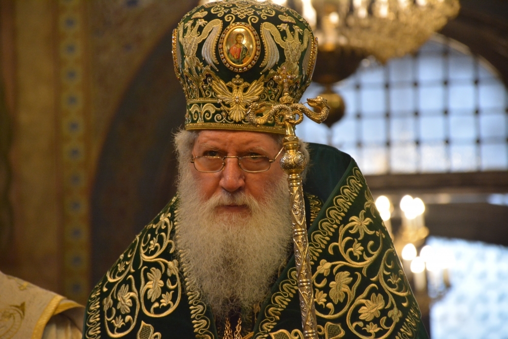 Поради обостряне на хроничните му заболявания патриарх Неофит е приет за  лечение