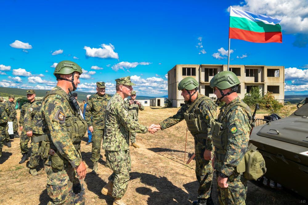 Бойна група от български и американски военни проведе учение на полигона „Ново село“
