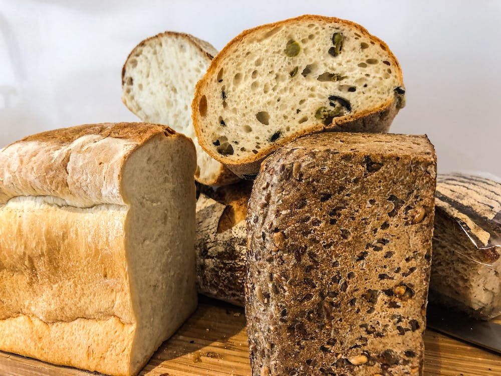 Зърнопроизводител: Ядем хляб от нискокачествена украинска пшеница, заразена с патогени