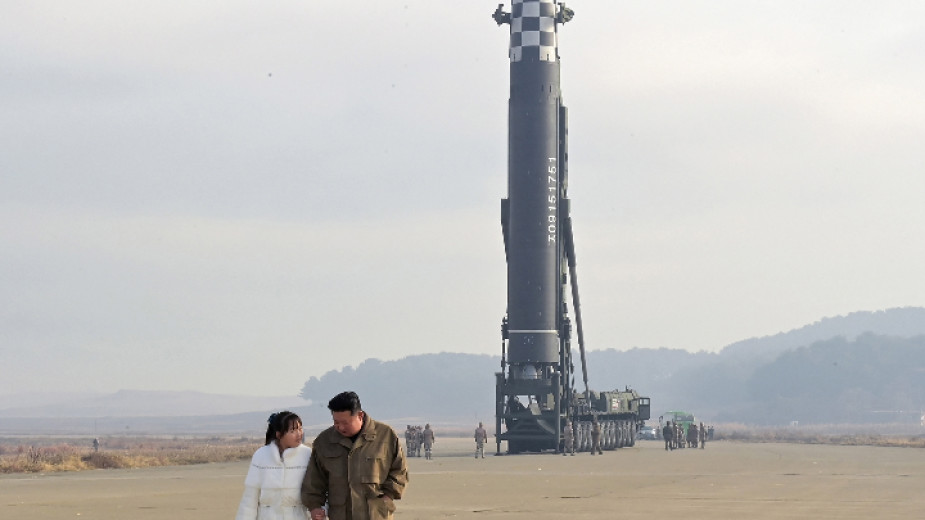 Ким Чен Ун иска Северна Корея да е най-голямата ядрена сила