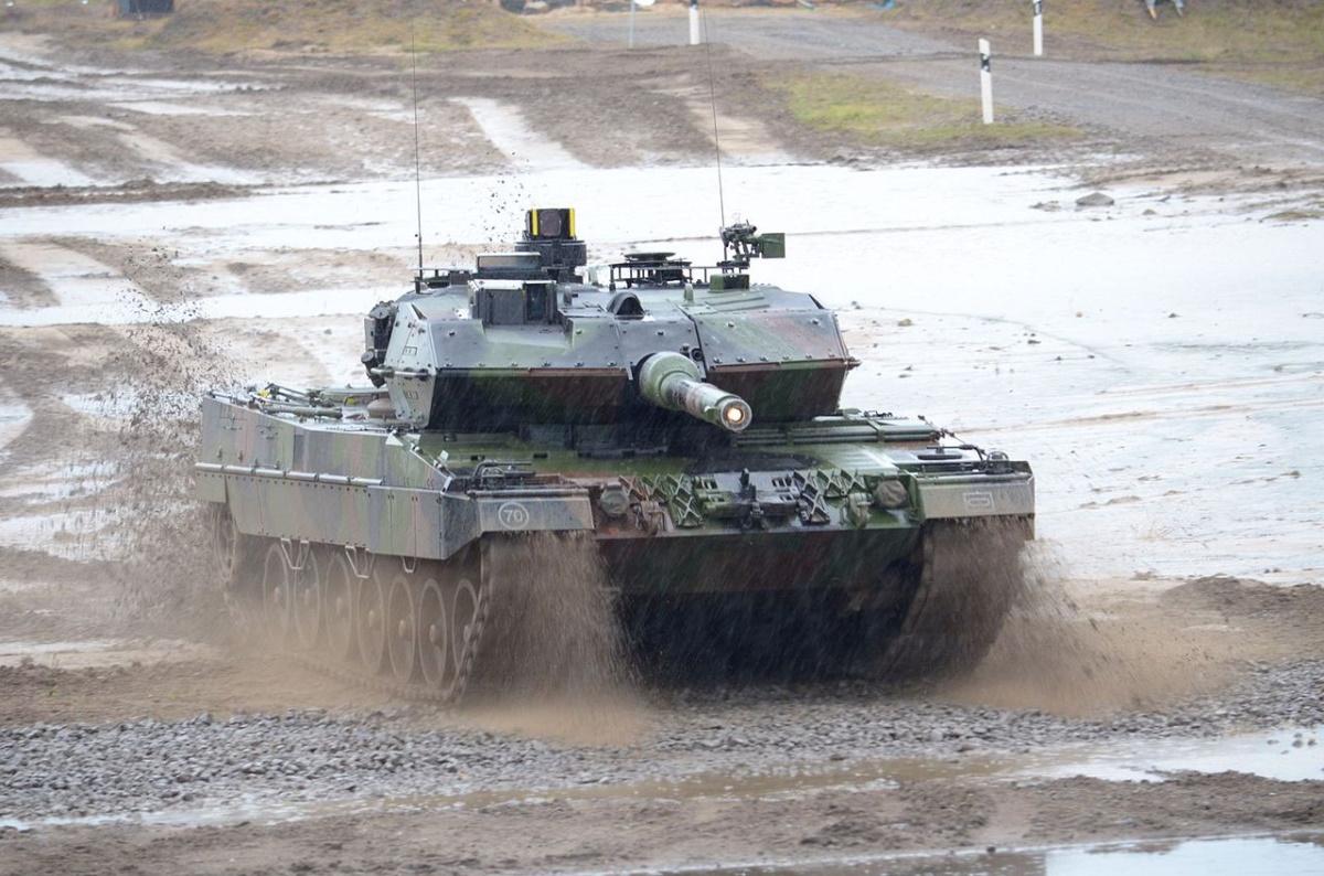 Полша е готова да изпрати танкове Leopard 2 на Украйна