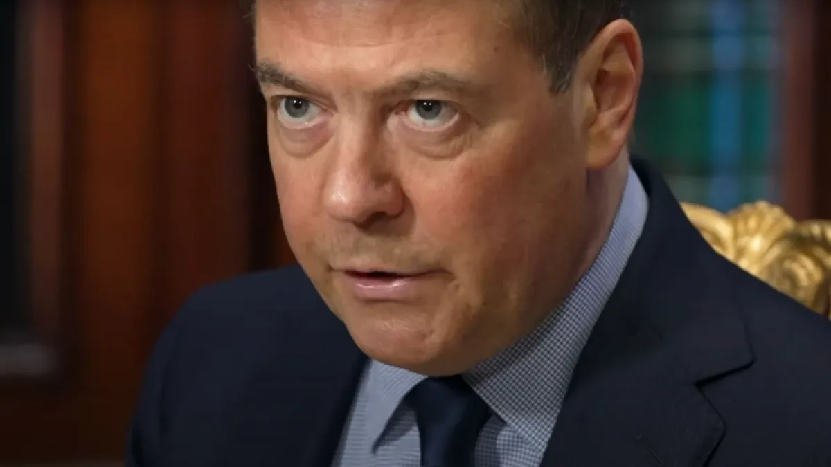 Медведев: Ако Русия загуби войната в Украйна, тя ще се разпадне