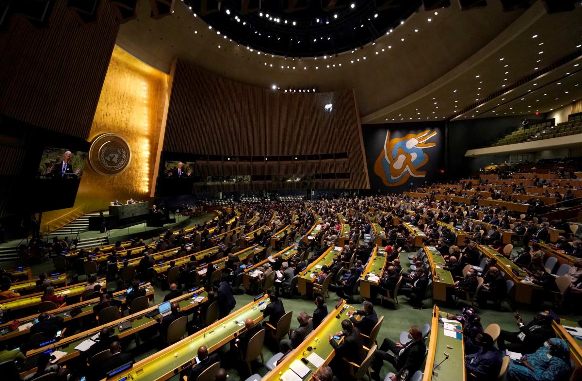 ООН гласува изтегляне на Русия от Украйна