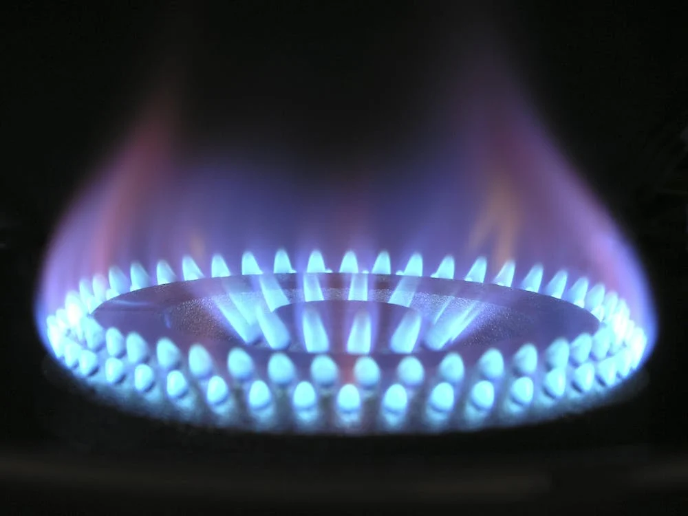 КЕВР: Цената на газа през февруари е с 31% по-ниска