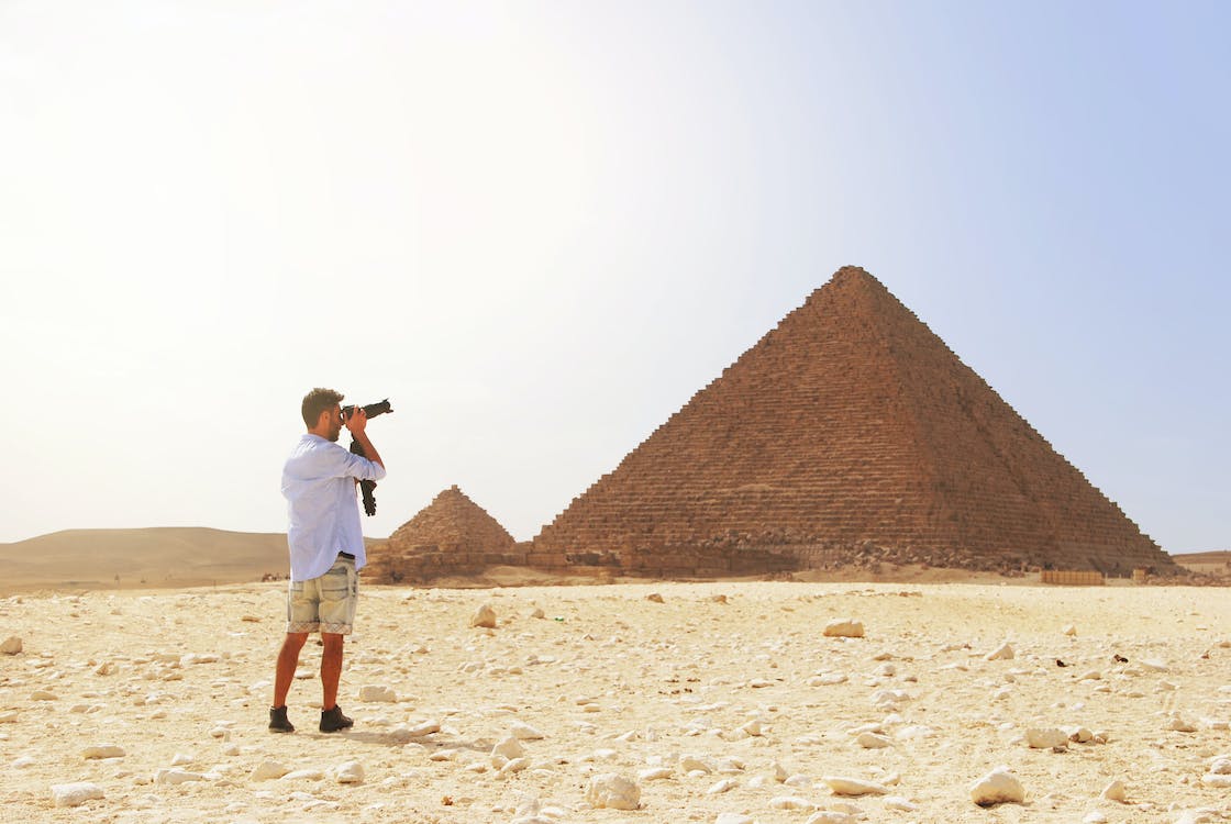 Археолози откриха нови останки от Храма на слънцето в Кайро