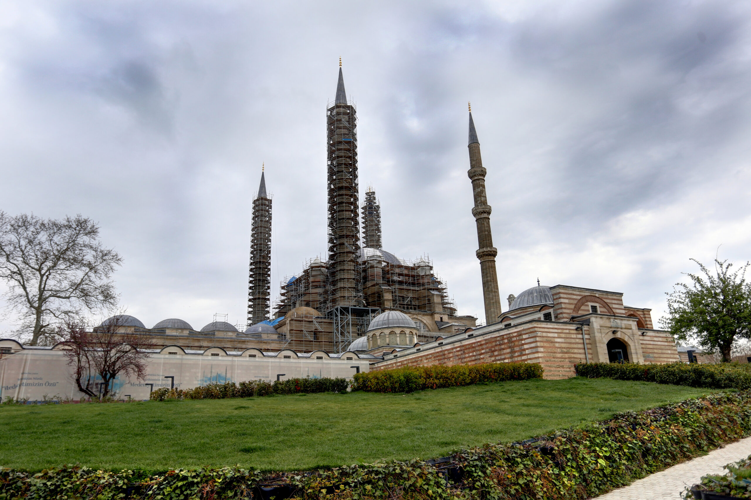 Джамията „Селимие“ в Одрин – архитектурно чудо и мистично творение – видео
