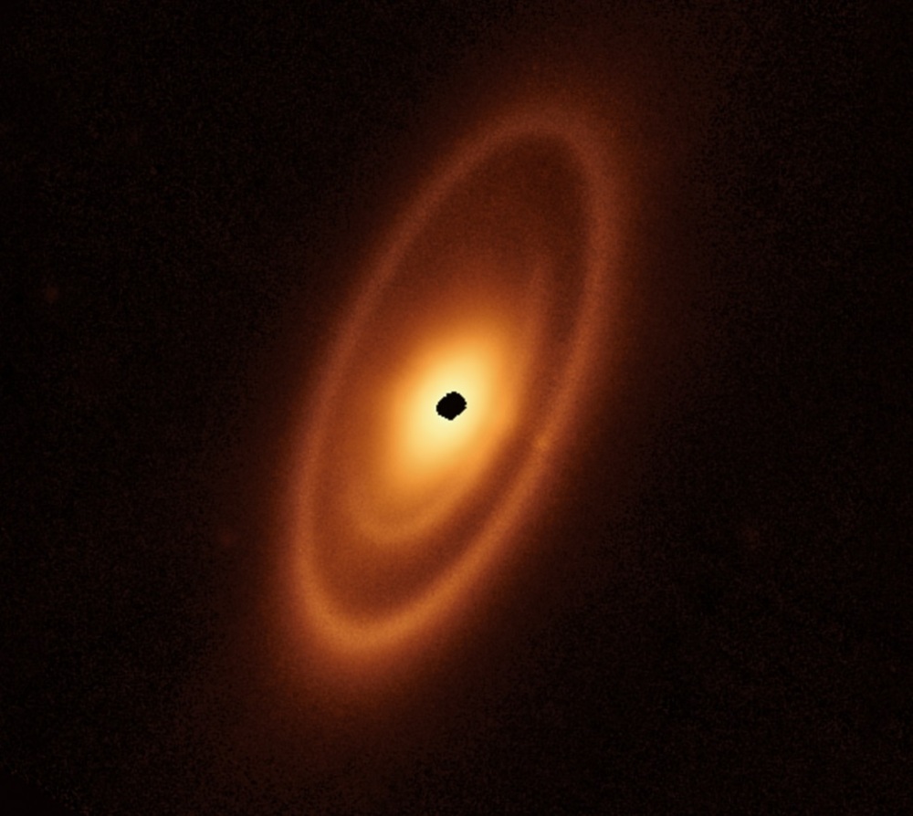 „Джеймс Уеб“ откри три остатъчни диска около ярката звезда Фомалхаут