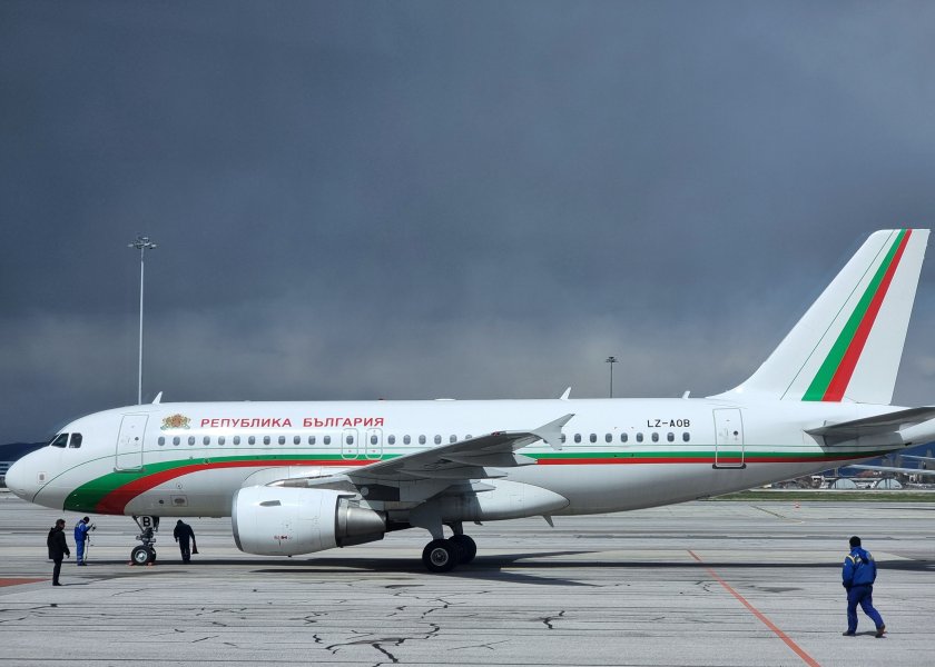 Правителственият самолет ще евакуира блокираните българи от Тел Авив
