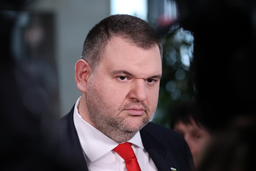Пеевски: Без ГЕРБ-СДС не може да има правителство