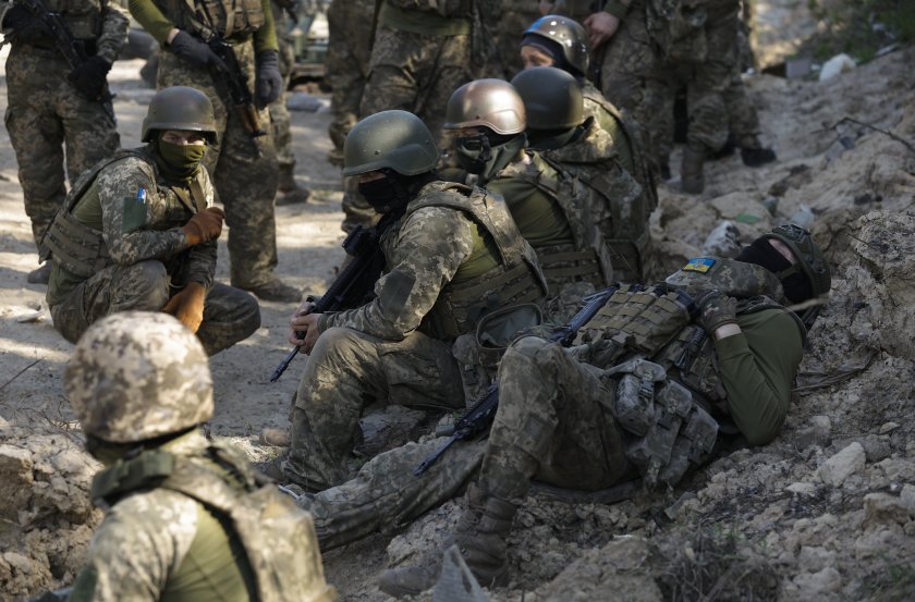Мобилизацията в Украйна: Липсват ясни срокове за времето на военната служба